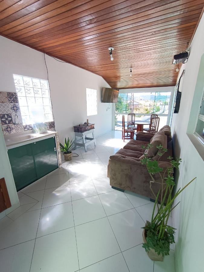 Hostel Casa Da Vo Rosa Governador Celso Ramos Esterno foto