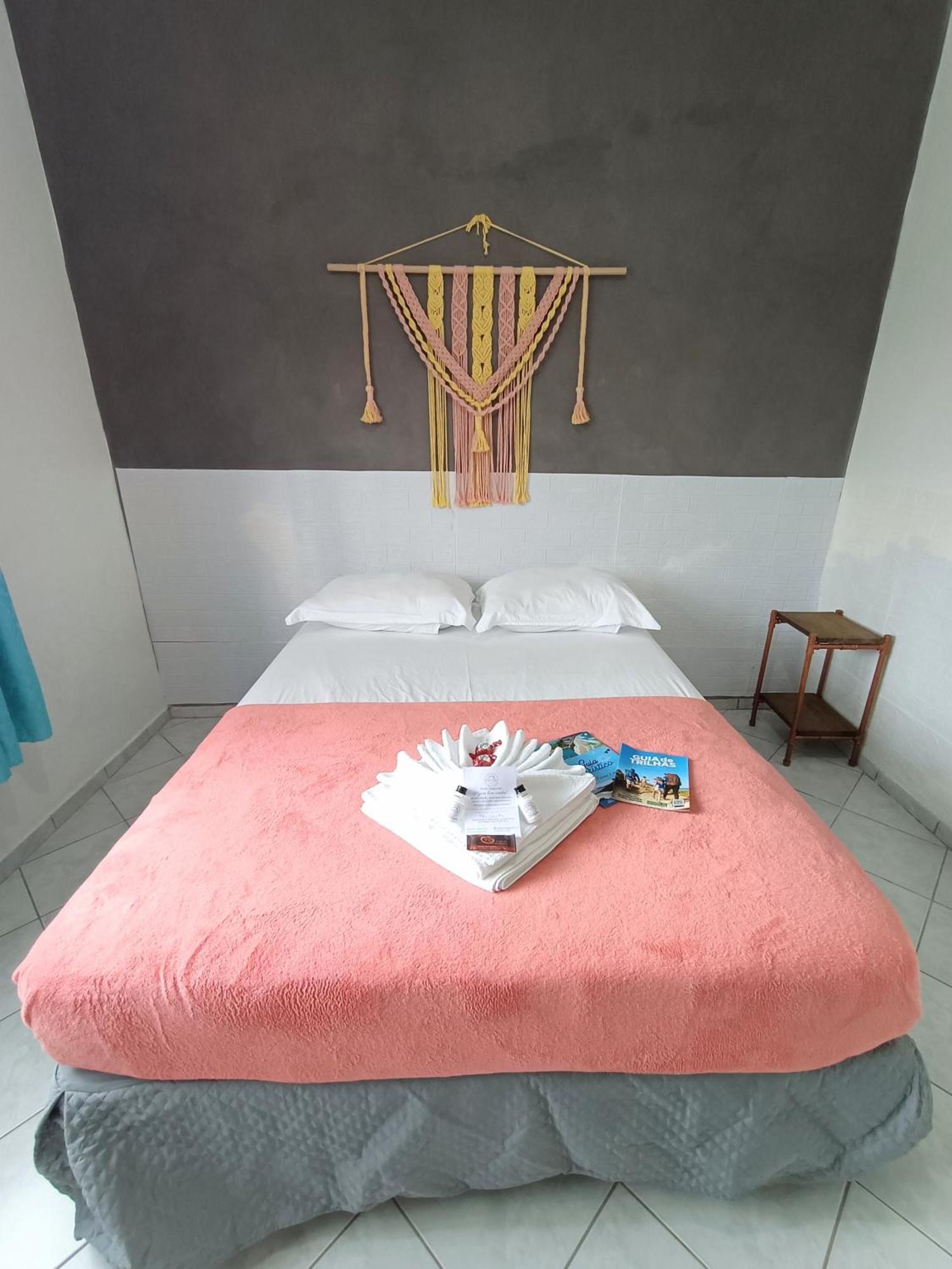 Hostel Casa Da Vo Rosa Governador Celso Ramos Esterno foto