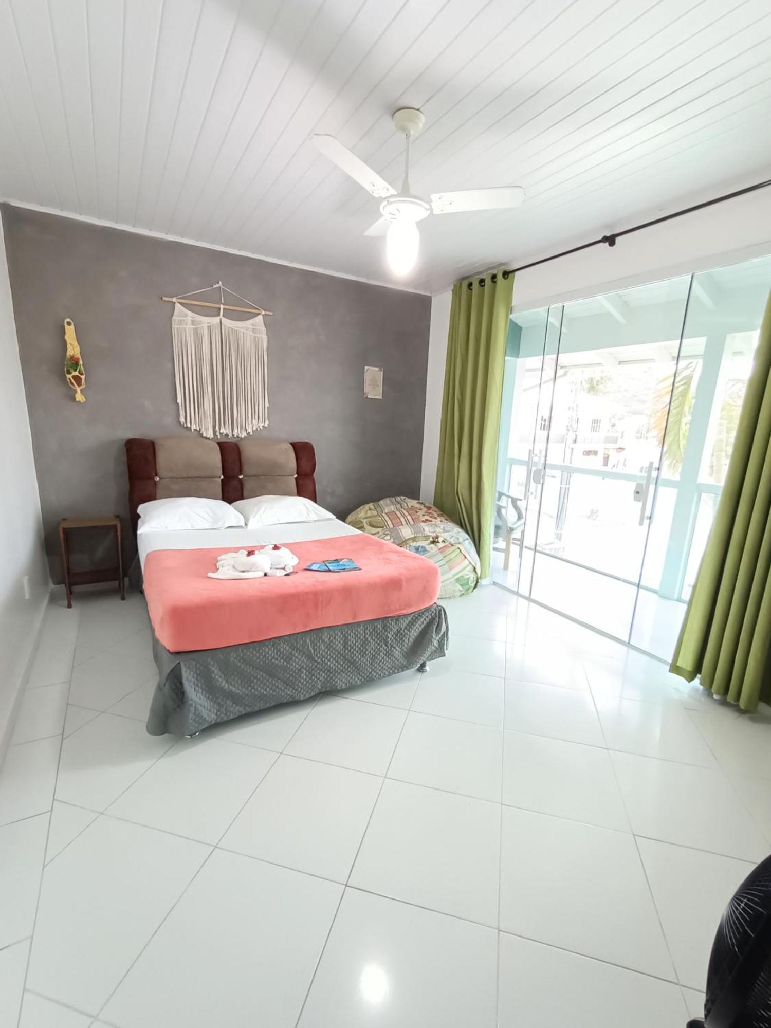 Hostel Casa Da Vo Rosa Governador Celso Ramos Esterno foto